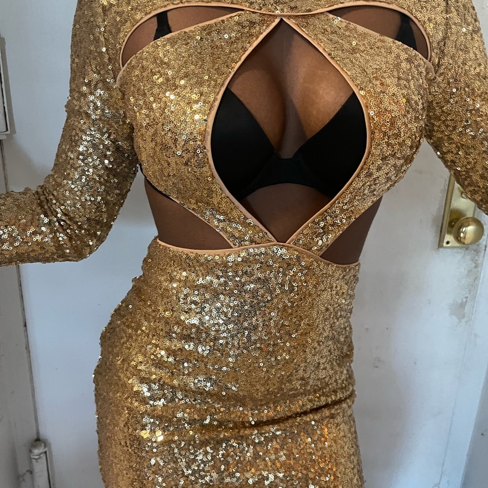 Sexy Sequin gold dress Perfect for the party